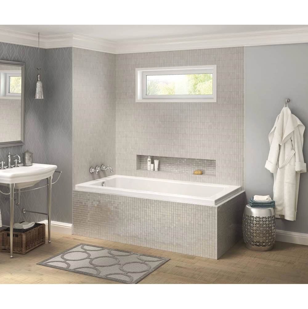 Maax Pose Acrylic Corner Left Right-Hand Drain Bathtub in White